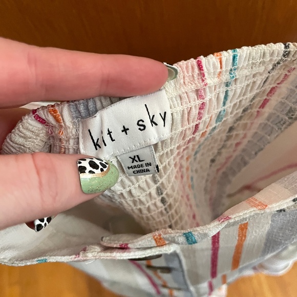 Kit + Sky Striped Dress Reinforced Buttons - Picture 2 of 4